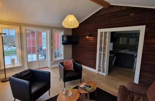 Siljansnas House | Rymlig dalastuga i Siljansnäs 4-6 bäddar