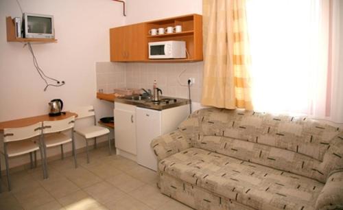 Nyirbator Apartment | Sárkány Apartman, Sárkány Wellness és Gyógyfürdő