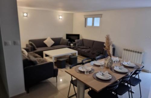 Bezons House | Séjour à Paris