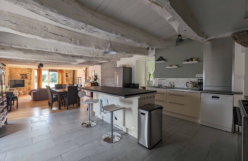Pluvigner Cottage | Séjour Tranquille au Coeur du Morbihan - Renovated Traditional Stone House
