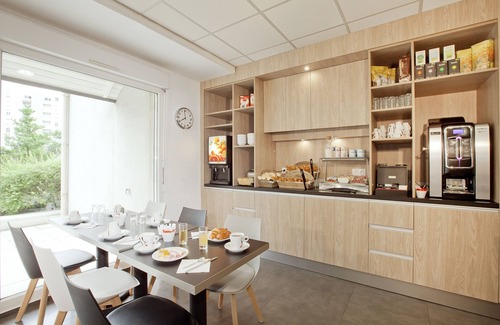 Secteur 1 House | Séjours & Affaires Grenoble Marie Curie