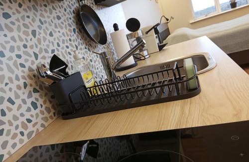 Hraunvellir Apartment | Söruhús - Cozy Apartment, Hot Tub, Peaceful Nature Setting