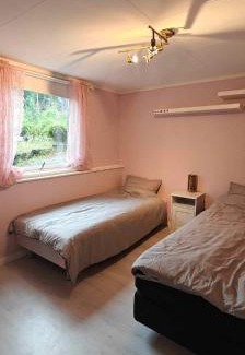 Tveit House | Sørlandsidyll, Dyreparken 12 min