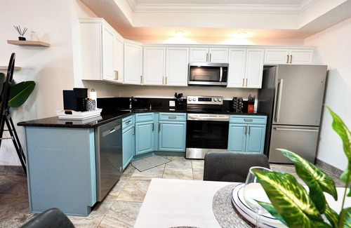 Crescent Beach Condo | SōLE