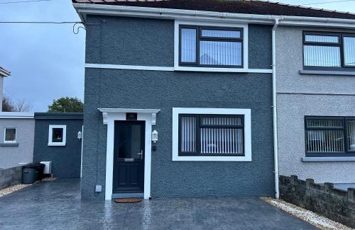 Burry Port House | Sŵn Y Môr