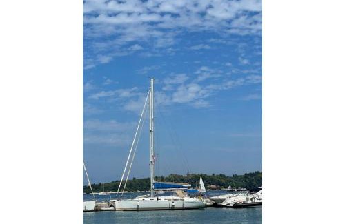 Corfu Town Boat Rental | S Odyssey 21032i