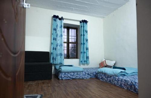 Almora House | Saanjh Binsar, Himalaya ka Dwaar