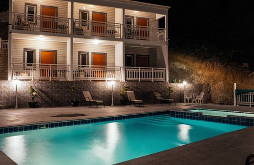 Windward Side Hotel | Saba Arawak Hotel