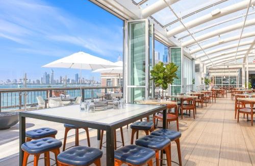 Streeterville Hotel | Sable At Navy Pier Chicago, Curio Collection By Hilton