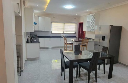 Kabulonga House | Sable Suites F2.3