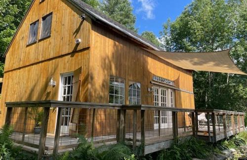 Whitingham House | Sadawga Springs Retreat