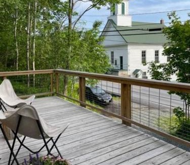 Whitingham House | Sadawga Springs Retreat