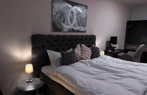 Magdeburg Apartment | SAFAN Suites I Elbnah I Balkon I Uniklinik I Parkplatz