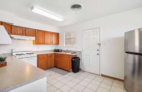 Jefferson House | Safe NOLA-steps to Ochsner hospital!