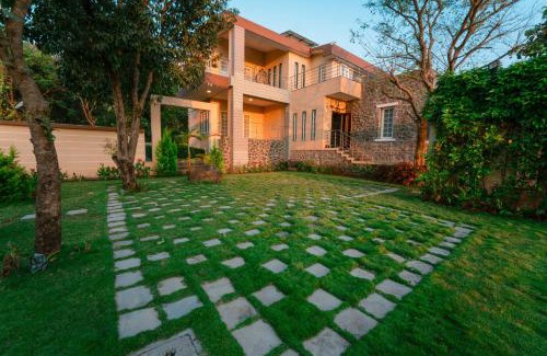 Lonavala Villa | SaffronStays Forest Trails, Pawna - pool villa with forest views