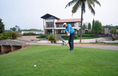 Kodalagurki Villa | SaffronStays Niranta- 4-BDR villa on golf course near Bangalore