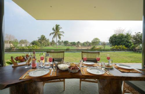 Kodalagurki Villa | SaffronStays Niranta- 4-BDR villa on golf course near Bangalore