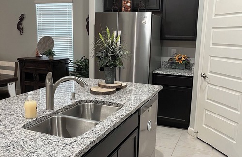 Tucson House | Saguaro Bloom Beauty