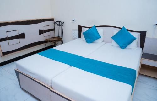 Goregaon West Hotel | SAIGAL Guest House