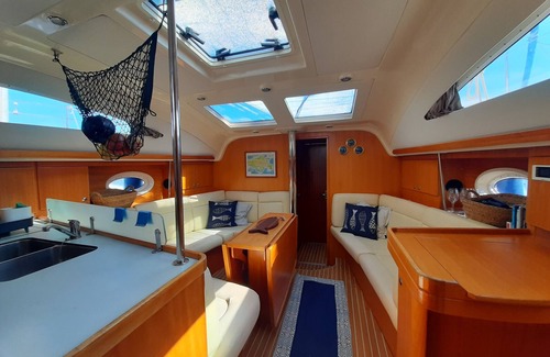 Skiathos Boat Rental | Sailing between the Sporades Islands
