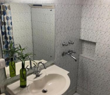 Vasant Kunj Bed & Breakfast | Sailors Home - C6, Vasant Kunj