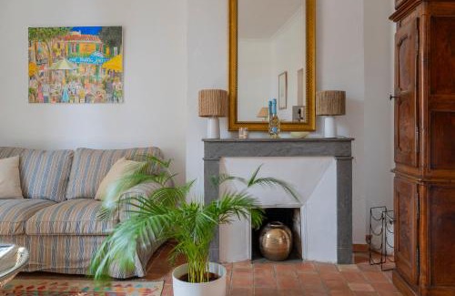 Old Town Apartment | Saint Esprit