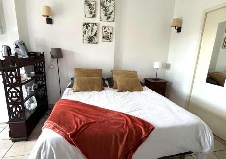 Saint-Florent Apartment | SAINT FLORENT - STUDIO 2 couchages Avec Piscine