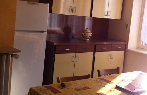 Saint-Georges-sur-Allier House | Saint Georges Sur Allier: HOUSE WITH GARDEN IN THE COUNTRY AND TO 30 MINUTES FROM CLERMONT FD AND 15 MINUTES OF A BODY OF WATER AND POOL
