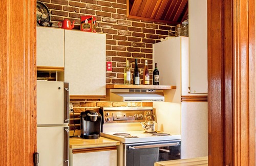 Lakeshore House | Saint Lad's Heritage Farm