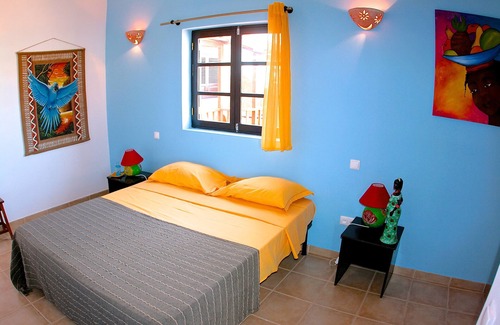 Santa Maria Bed & Breakfast | Sakaroule Bed & Breakfast