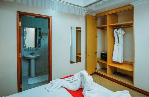 Langata Hotel | Sakinas Luxury Suites