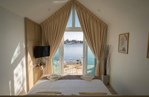 Sai Noi Hotel | Saksiam Lakeside Resort