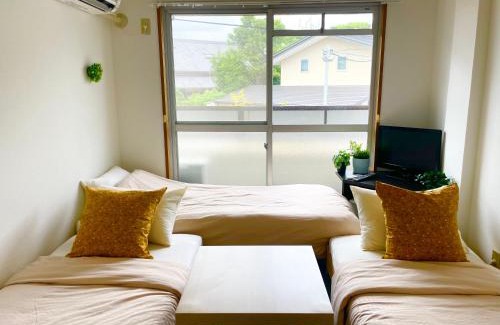 Toyonaka Apartment | Sakura202 伊丹空港アクセス抜群タイニールーム最大3名宿泊可能