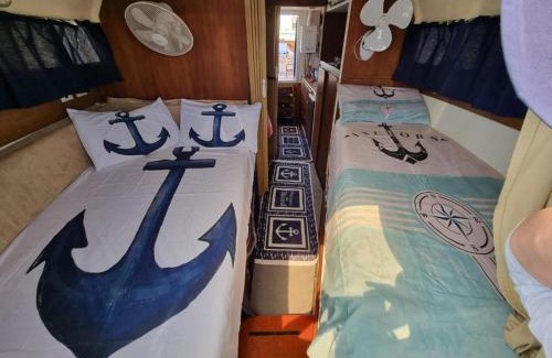 Magazzeno Boat Rental | Salerno B&B on Boat Poetica