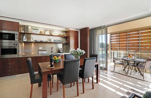 Salgados Apartment | Salgados 4Seasons Apartment with Pool, A/C, Wi-Fi, Garden & Balcony
