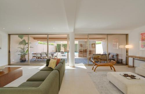 Salgados Villa | Salgados Premium Beach Villa by DA'Home