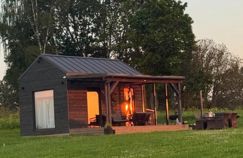 Sermuksi House | Salnēni