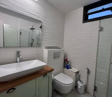 Holon Apartment | Saloniky Garden