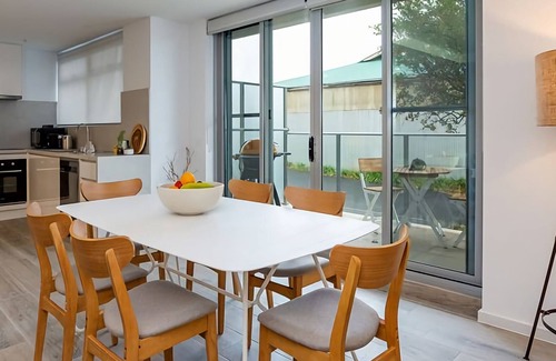 Sorrento Apartment | SALT 7 Spacious Luxury in Sorrento walk to the beach