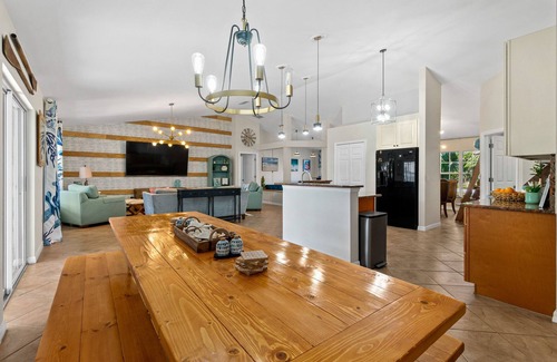 Indian Trails House | Salt Life Haven for your memories!