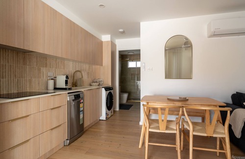 Port Macquarie Apartment | Salt & Sandn1-bedroom self-contained property only 300m from Beaches