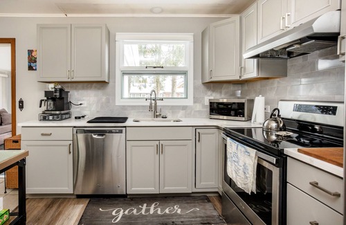 Saybrook Manor House | Saltwater Gospel-Indian Town, Old Saybrook CT