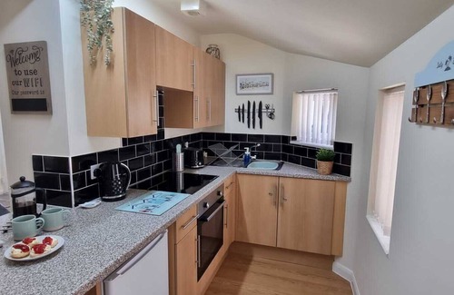 Paignton Apartment | Salty Breeze is just 160m from the golden sands of Preston Beach, Paignton