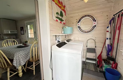 North Rustico Cottage | Salty Sunrise
