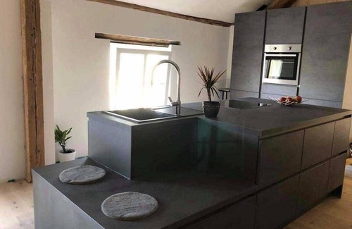 Niederweis Apartment | Sam's Cottage Suite - Sam's Cottage Suite
