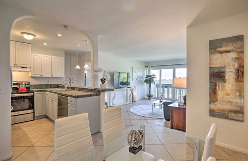 Bay Ho Condo | San Diego Condo < 4 Mi to Law Street Beach
