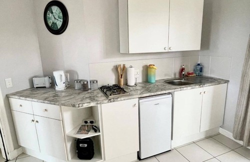 Saint Francis Bay Apartment | San Lukas Guest Flat