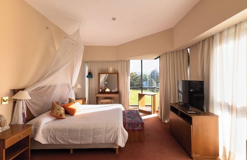 Alta Gracia Hotel | San Miguel Plaza Hotel