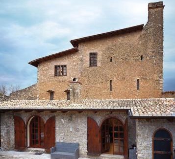 Tivoli Villa | San Pastore Accommodation