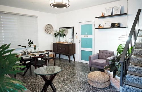 San Sebastian House | San Sebastian Bed & Breakfast